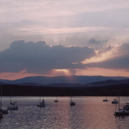 Camping De Cervera De Buitrago Dış mekan fotoğraf