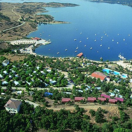 Camping De Cervera De Buitrago Dış mekan fotoğraf