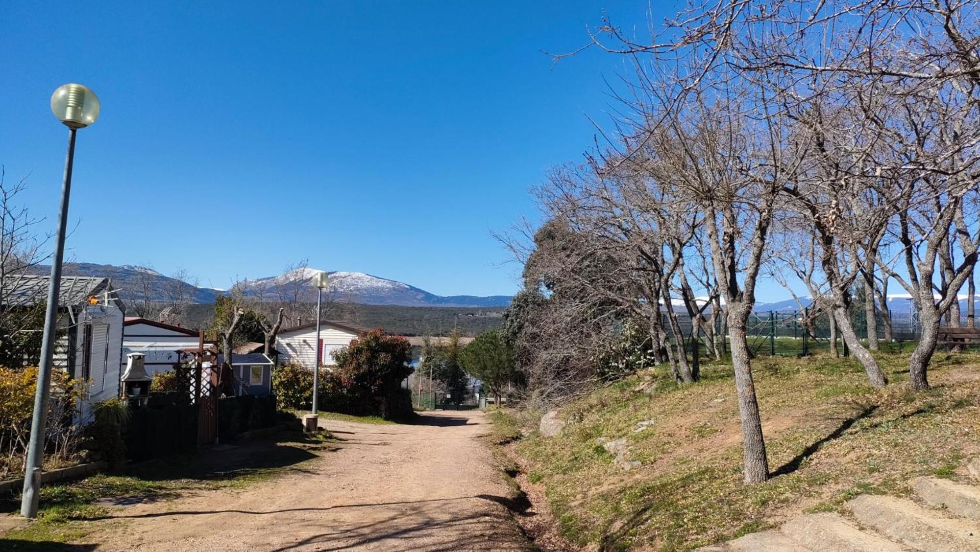 Camping De Cervera De Buitrago Dış mekan fotoğraf