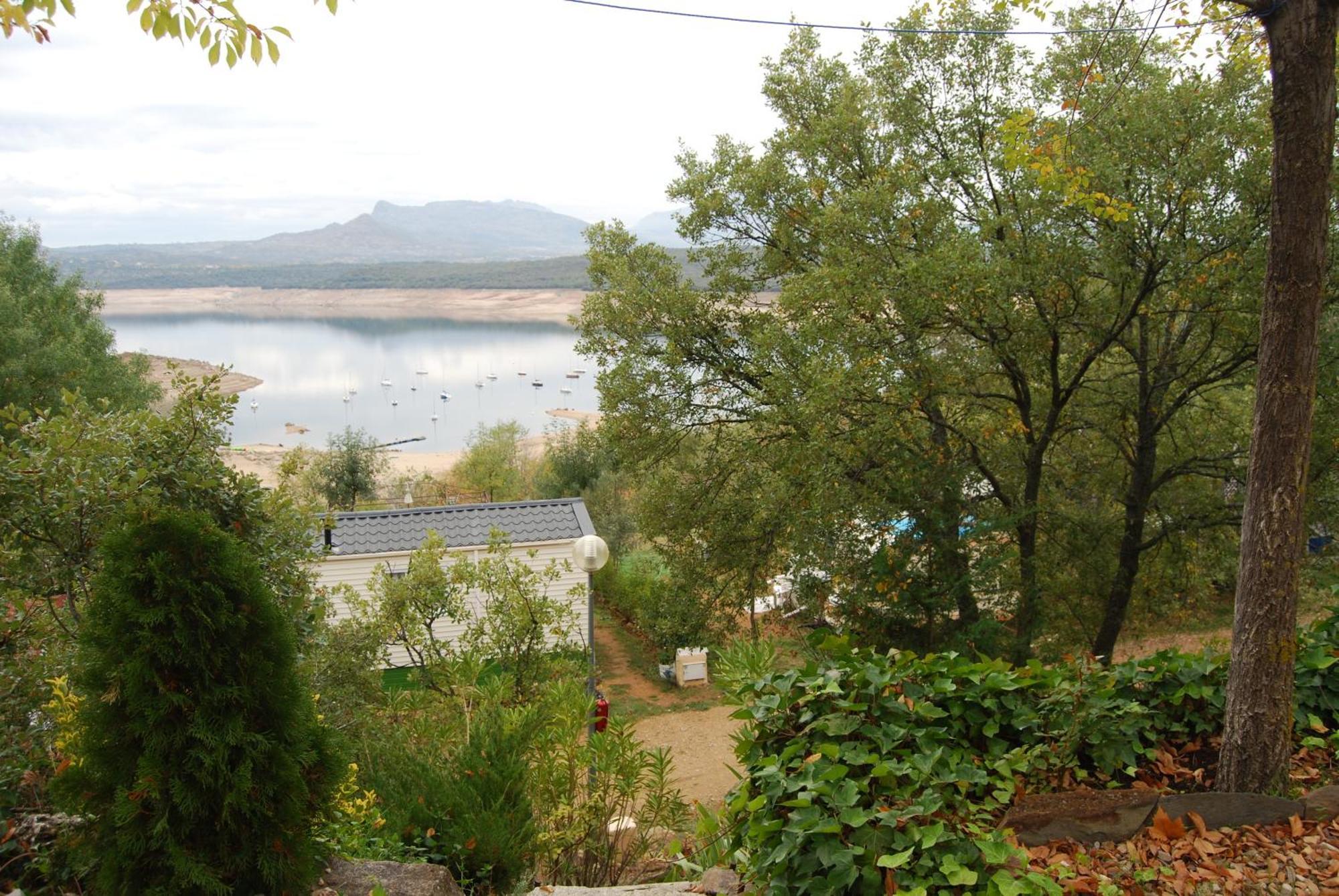Camping De Cervera De Buitrago Dış mekan fotoğraf